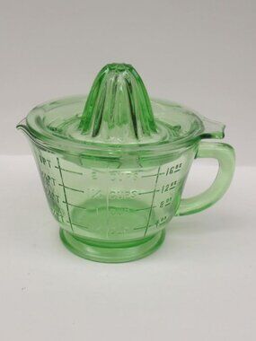 Vintage Depression Green Two-Piece REAMER JUICER with 2 Cup Measure